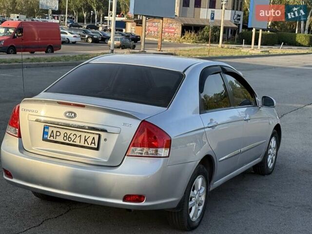 Сірий Кіа Черато, об'ємом двигуна 2 л та пробігом 202 тис. км за 4600 $, фото 5 на Automoto.ua