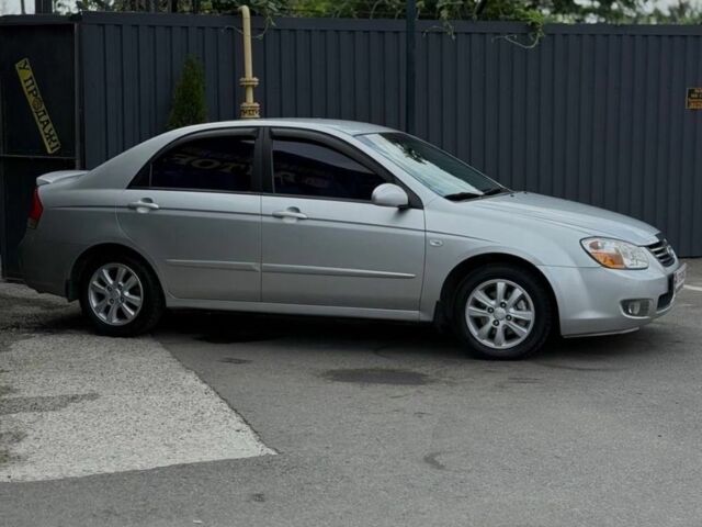 Серый Киа Черато, объемом двигателя 1.6 л и пробегом 198 тыс. км за 4999 $, фото 2 на Automoto.ua