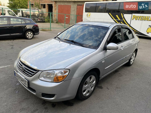 Сірий Кіа Черато, об'ємом двигуна 1.6 л та пробігом 260 тис. км за 4400 $, фото 4 на Automoto.ua