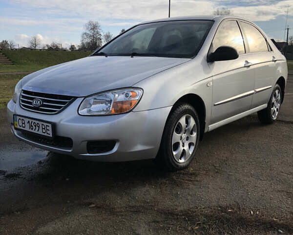 Серый Киа Черато, объемом двигателя 1.6 л и пробегом 213 тыс. км за 4400 $, фото 4 на Automoto.ua