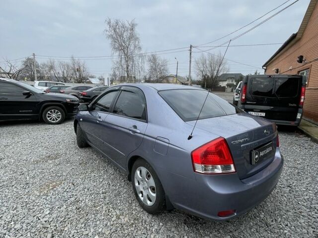 Серый Киа Черато, объемом двигателя 1.6 л и пробегом 144 тыс. км за 4700 $, фото 4 на Automoto.ua