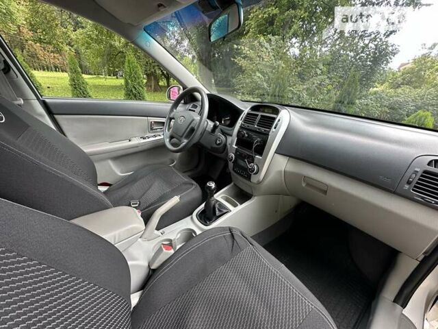 Сірий Кіа Черато, об'ємом двигуна 2 л та пробігом 257 тис. км за 3800 $, фото 25 на Automoto.ua