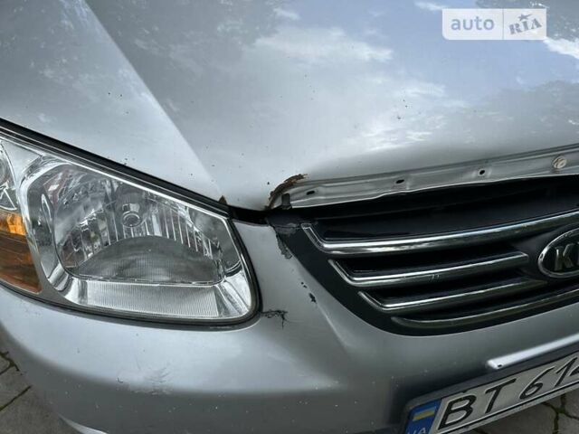 Сірий Кіа Черато, об'ємом двигуна 2 л та пробігом 257 тис. км за 3800 $, фото 11 на Automoto.ua