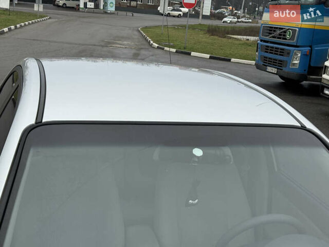 Серый Киа Черато, объемом двигателя 1.6 л и пробегом 180 тыс. км за 4950 $, фото 16 на Automoto.ua