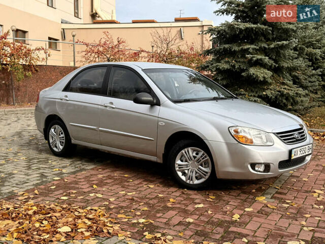 Кіа Черато 2008 у Харкові на Automoto.ua Сірий Кіа Черато, об'ємом двигуна 1.6 л та пробігом 149 тис. км за 3900 $, фото 27 на Automoto.ua