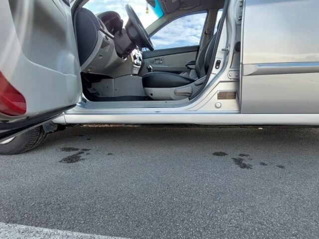 Киа Черато 2008 в Ирпене на Automoto.ua Серый Киа Черато, объемом двигателя 2 л и пробегом 188 тыс. км за 5000 $, фото 10 на Automoto.ua