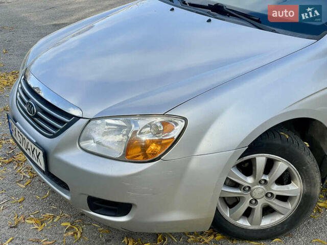 Серый Киа Черато, объемом двигателя 1.6 л и пробегом 214 тыс. км за 4500 $, фото 10 на Automoto.ua