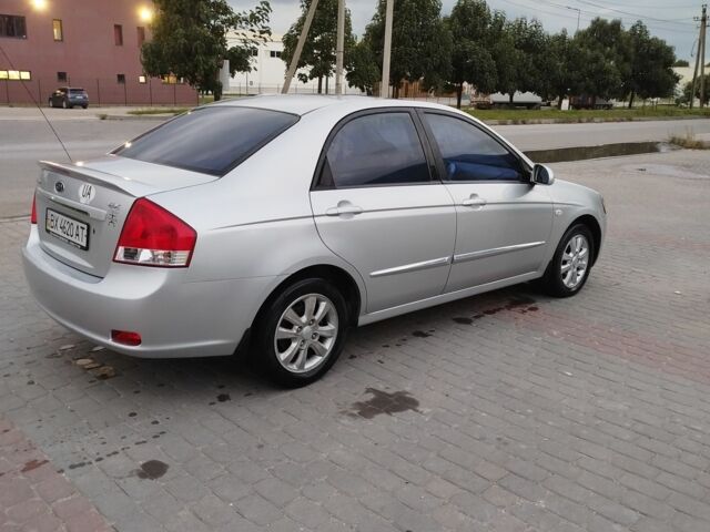 Сірий Кіа Черато, об'ємом двигуна 1.6 л та пробігом 280 тис. км за 4800 $, фото 3 на Automoto.ua