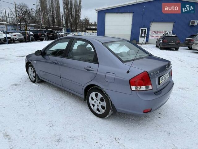 Сірий Кіа Черато, об'ємом двигуна 1.6 л та пробігом 119 тис. км за 4999 $, фото 6 на Automoto.ua