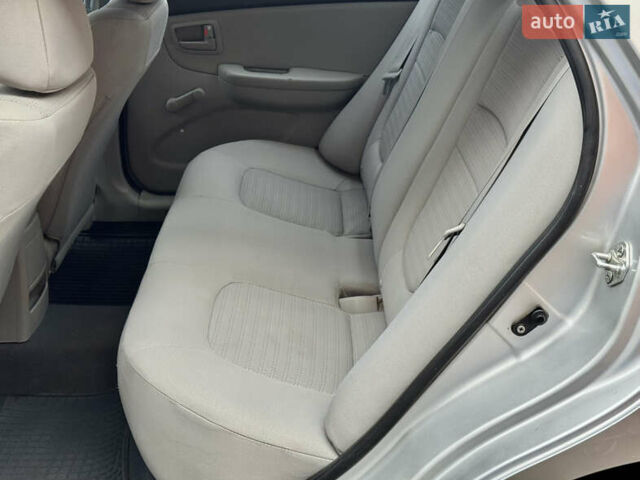 Серый Киа Черато, объемом двигателя 1.6 л и пробегом 180 тыс. км за 4750 $, фото 15 на Automoto.ua