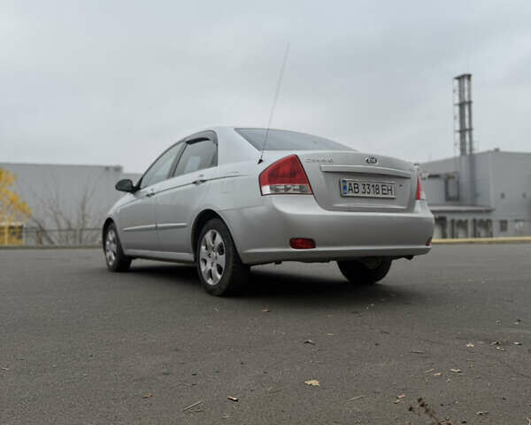 Серый Киа Черато, объемом двигателя 1.59 л и пробегом 196 тыс. км за 4950 $, фото 18 на Automoto.ua