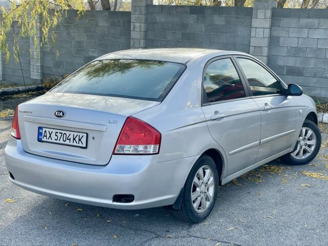 Серый Киа Черато, объемом двигателя 1.6 л и пробегом 215 тыс. км за 4500 $, фото 5 на Automoto.ua