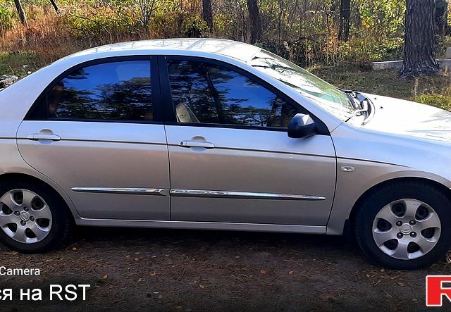 Киа Черато 2008 в Киеве на Automoto.ua Серый Киа Черато, объемом двигателя 1.6 л и пробегом 285 тыс. км за 4000 $, фото 3 на Automoto.ua