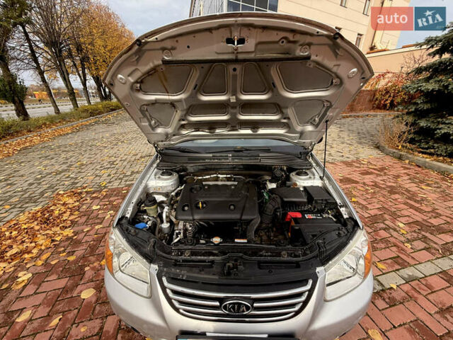 Кіа Черато 2008 у Харкові на Automoto.ua Сірий Кіа Черато, об'ємом двигуна 1.6 л та пробігом 149 тис. км за 3900 $, фото 26 на Automoto.ua