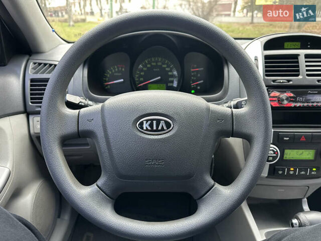 Сірий Кіа Черато, об'ємом двигуна 2 л та пробігом 192 тис. км за 5100 $, фото 16 на Automoto.ua
