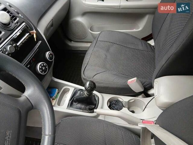 Киа Черато 2008 в Киеве на Automoto.ua Серый Киа Черато, объемом двигателя 1.59 л и пробегом 401 тыс. км за 4400 $, фото 14 на Automoto.ua