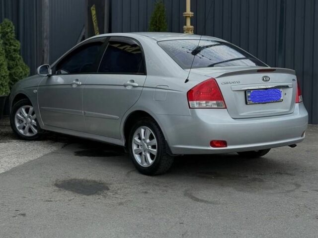 Серый Киа Черато, объемом двигателя 1.6 л и пробегом 198 тыс. км за 4999 $, фото 1 на Automoto.ua