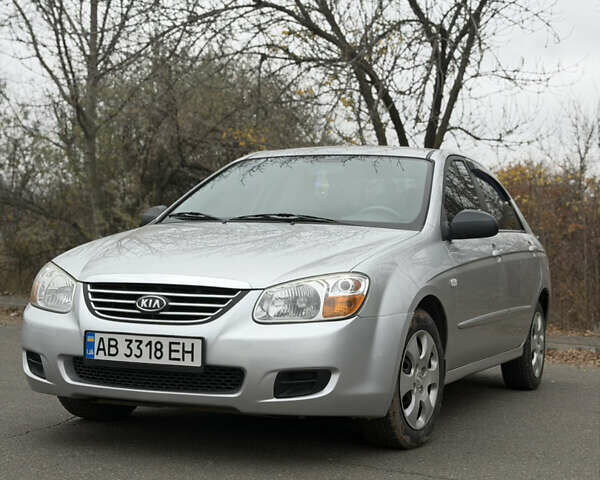 Серый Киа Черато, объемом двигателя 1.59 л и пробегом 196 тыс. км за 4950 $, фото 1 на Automoto.ua