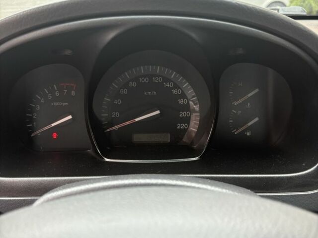 Серый Киа Черато, объемом двигателя 1.6 л и пробегом 194 тыс. км за 4200 $, фото 6 на Automoto.ua