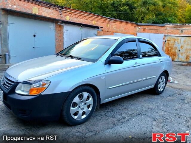 Киа Черато 2008 в Полтаве на Automoto.ua Серый Киа Черато, объемом двигателя 1.6 л и пробегом 194 тыс. км за 4000 $, фото 7 на Automoto.ua