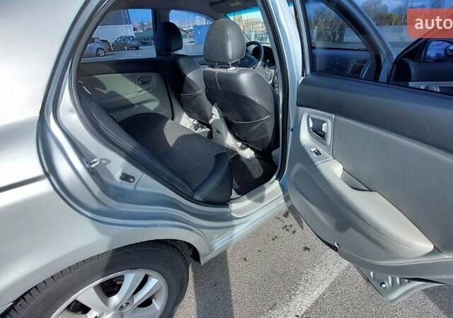 Киа Черато 2008 в Ирпене на Automoto.ua Серый Киа Черато, объемом двигателя 2 л и пробегом 188 тыс. км за 5000 $, фото 2 на Automoto.ua