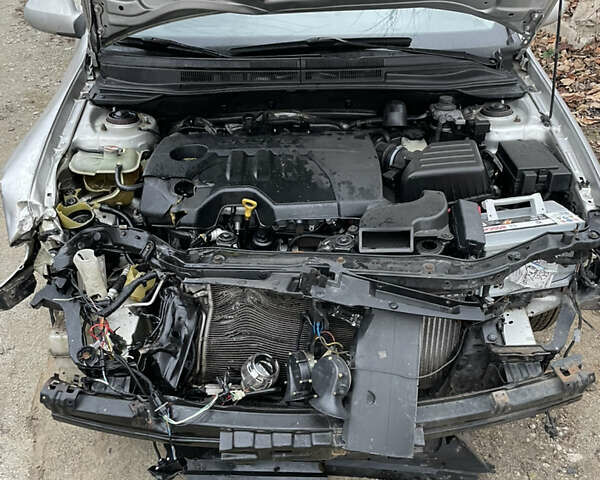 Серый Киа Черато, объемом двигателя 1.6 л и пробегом 210 тыс. км за 1900 $, фото 14 на Automoto.ua