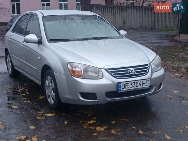 Серый Киа Черато, объемом двигателя 1.6 л и пробегом 220 тыс. км за 3000 $, фото 11 на Automoto.ua