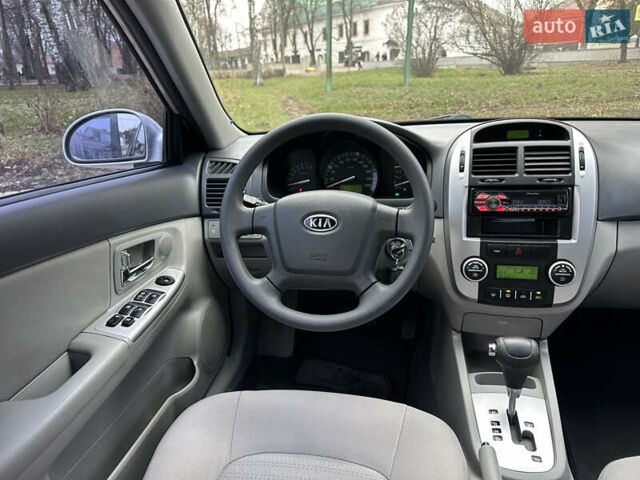 Сірий Кіа Черато, об'ємом двигуна 2 л та пробігом 192 тис. км за 5100 $, фото 15 на Automoto.ua