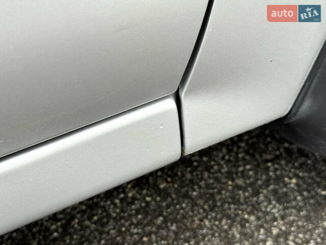 Серый Киа Черато, объемом двигателя 1.6 л и пробегом 180 тыс. км за 4950 $, фото 8 на Automoto.ua