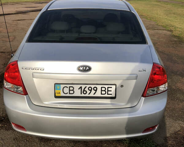 Серый Киа Черато, объемом двигателя 1.6 л и пробегом 213 тыс. км за 4400 $, фото 9 на Automoto.ua