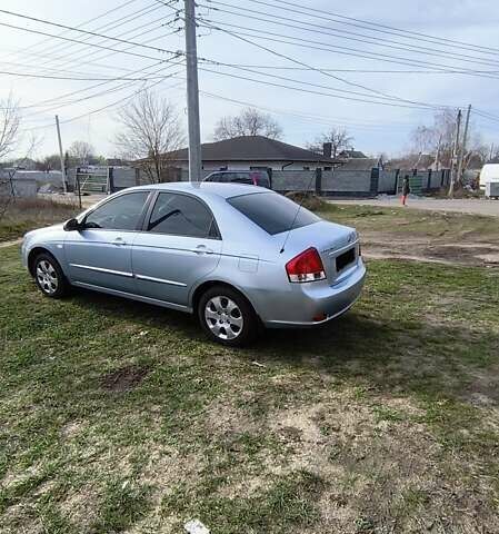 Серый Киа Черато, объемом двигателя 1.6 л и пробегом 176 тыс. км за 5500 $, фото 18 на Automoto.ua