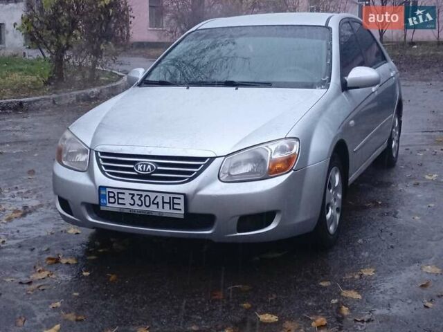 Серый Киа Черато, объемом двигателя 1.6 л и пробегом 220 тыс. км за 3000 $, фото 4 на Automoto.ua