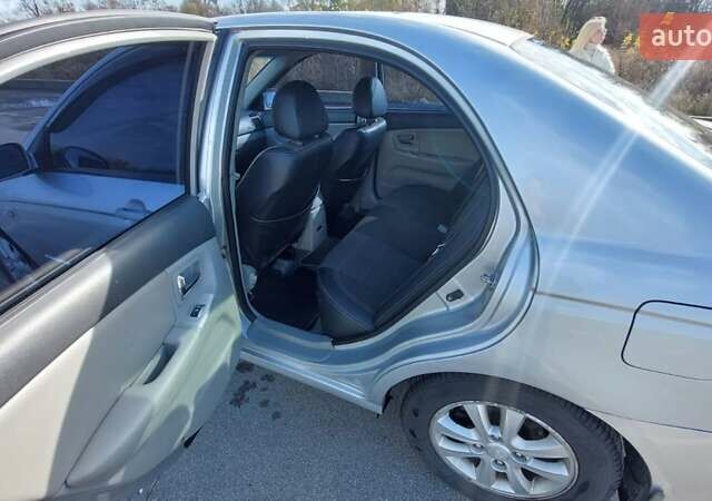 Киа Черато 2008 в Ирпене на Automoto.ua Серый Киа Черато, объемом двигателя 2 л и пробегом 188 тыс. км за 5000 $, фото 10 на Automoto.ua