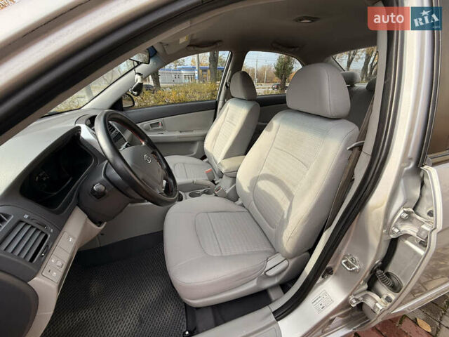 Кіа Черато 2008 у Харкові на Automoto.ua Сірий Кіа Черато, об'ємом двигуна 1.6 л та пробігом 149 тис. км за 3900 $, фото 23 на Automoto.ua