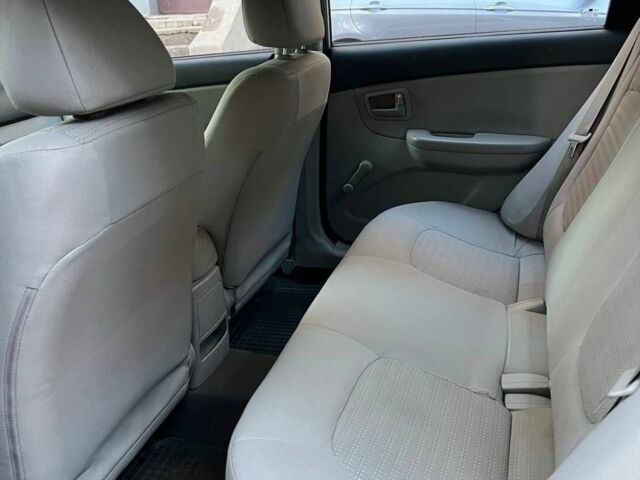 Серый Киа Черато, объемом двигателя 1.6 л и пробегом 1000 тыс. км за 4999 $, фото 4 на Automoto.ua