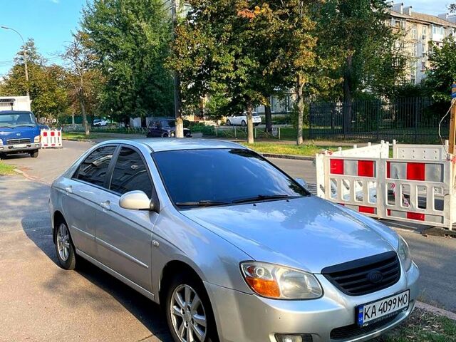 Кіа Черато 2008 у Києві на Automoto.ua Сірий Кіа Черато, об'ємом двигуна 1.6 л та пробігом 0 тис. км за 4000 $, фото 1 на Automoto.ua