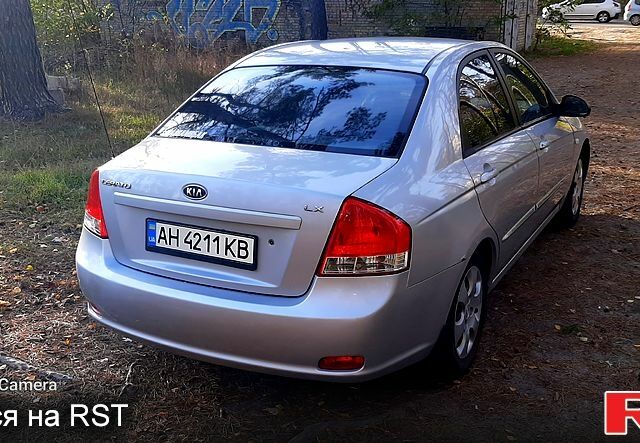 Киа Черато 2008 в Киеве на Automoto.ua Серый Киа Черато, объемом двигателя 1.6 л и пробегом 285 тыс. км за 4000 $, фото 6 на Automoto.ua