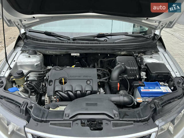 Серый Киа Черато, объемом двигателя 1.6 л и пробегом 188 тыс. км за 6999 $, фото 24 на Automoto.ua