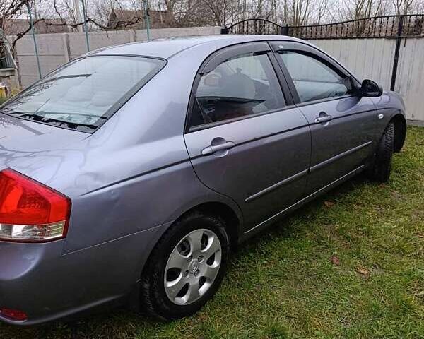 Серый Киа Черато, объемом двигателя 1.6 л и пробегом 200 тыс. км за 4100 $, фото 4 на Automoto.ua