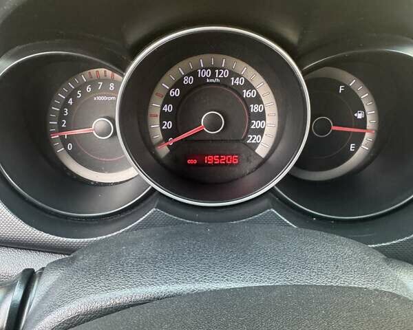 Сірий Кіа Черато, об'ємом двигуна 1.6 л та пробігом 197 тис. км за 7000 $, фото 3 на Automoto.ua