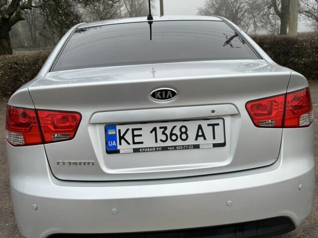 Серый Киа Черато, объемом двигателя 1.6 л и пробегом 99 тыс. км за 8400 $, фото 1 на Automoto.ua