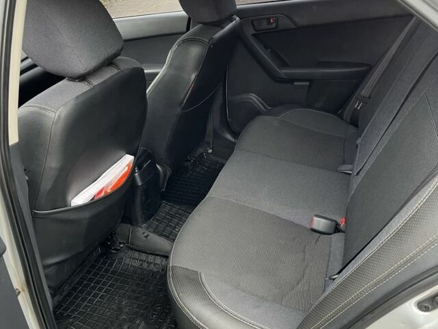 Серый Киа Черато, объемом двигателя 1.6 л и пробегом 99 тыс. км за 8400 $, фото 7 на Automoto.ua