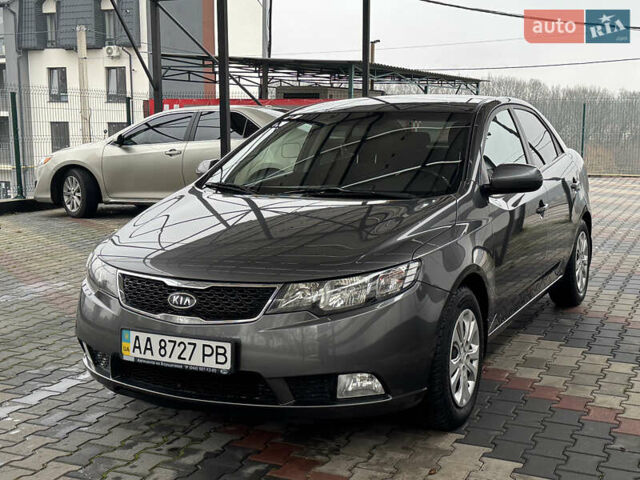 Серый Киа Черато, объемом двигателя 1.6 л и пробегом 141 тыс. км за 9800 $, фото 82 на Automoto.ua