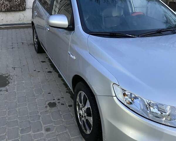 Серый Киа Черато, объемом двигателя 1.59 л и пробегом 186 тыс. км за 6999 $, фото 3 на Automoto.ua