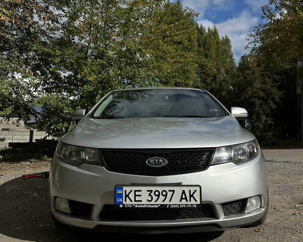 Киа Черато 2012 в Каменское - Днепродзержинск на Automoto.ua Серый Киа Черато, объемом двигателя 2 л и пробегом 172 тыс. км за 7500 $, фото 22 на Automoto.ua