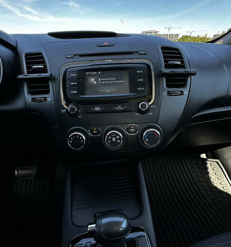 Сірий Кіа Черато, об'ємом двигуна 2 л та пробігом 166 тис. км за 9950 $, фото 13 на Automoto.ua