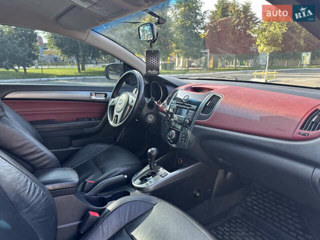 Синий Киа Черато, объемом двигателя 1.96 л и пробегом 252 тыс. км за 6800 $, фото 13 на Automoto.ua