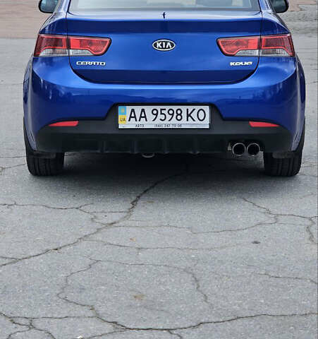 Синій Кіа Черато, об'ємом двигуна 1.59 л та пробігом 88 тис. км за 8400 $, фото 3 на Automoto.ua