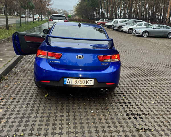 Синий Киа Черато, объемом двигателя 2 л и пробегом 190 тыс. км за 7000 $, фото 3 на Automoto.ua
