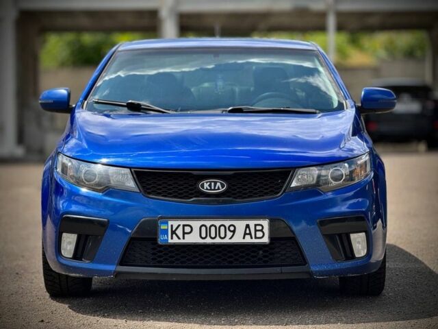 Синій Кіа Черато, об'ємом двигуна 2 л та пробігом 225 тис. км за 6400 $, фото 2 на Automoto.ua